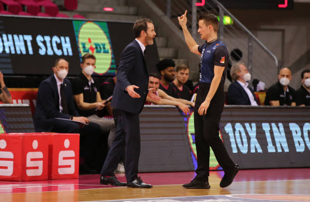 的防守短板 的防守短板