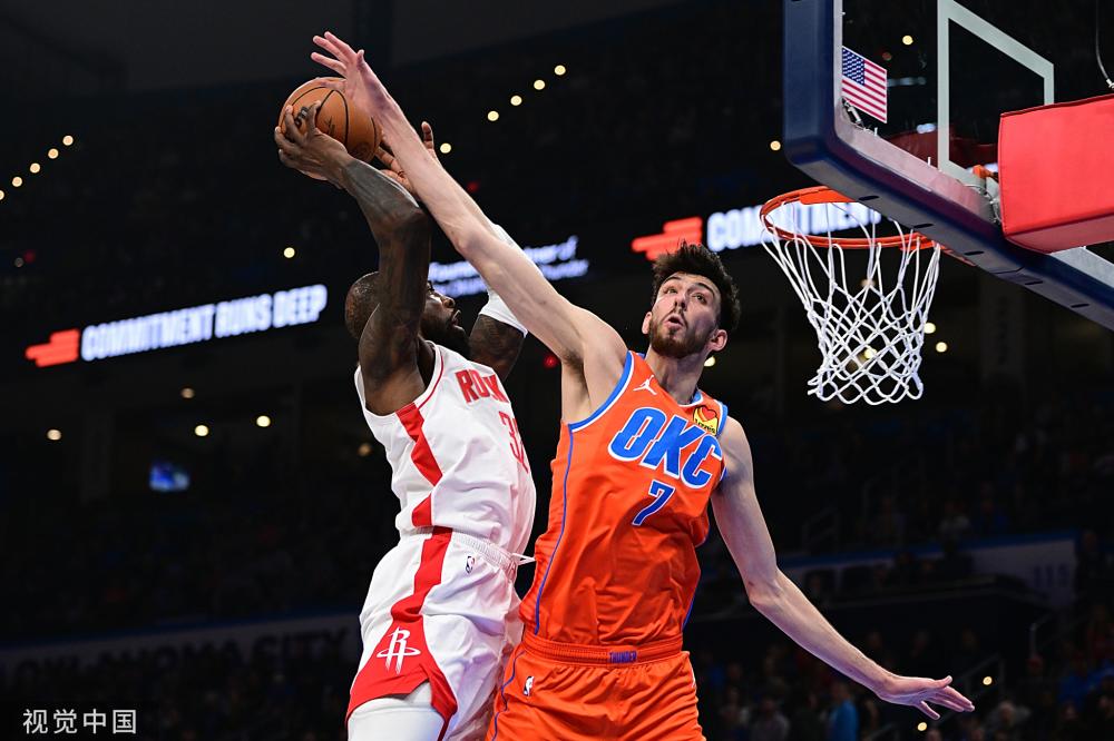 字母哥蝉联 字母哥蝉联