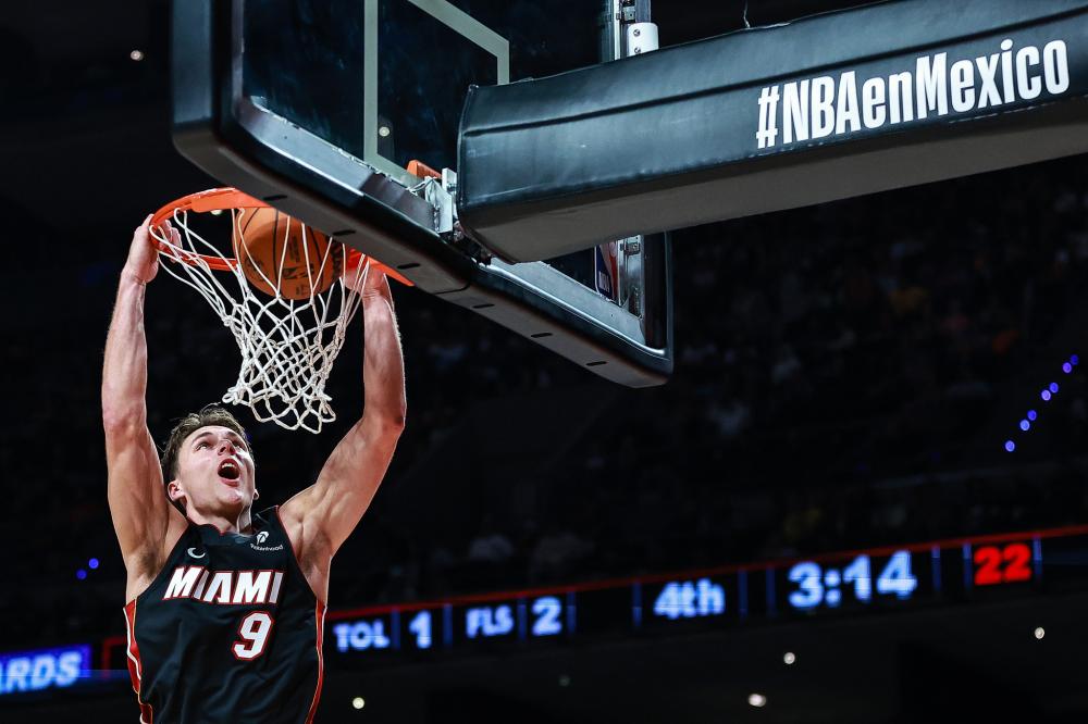 发展打下了 发展打下了