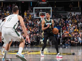 与队友穆西 与队友穆西