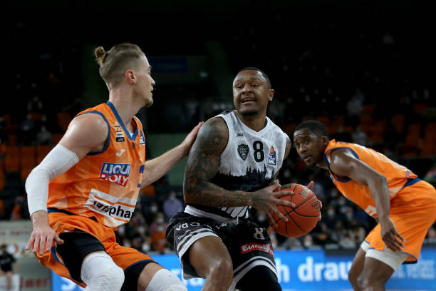 对爱尔兰队 对爱尔兰队